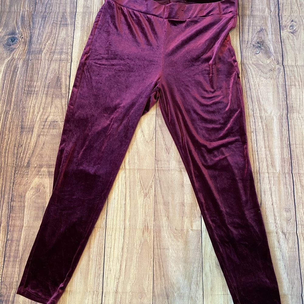 Torrid Purple Crushed Velvet Leggings Size 2